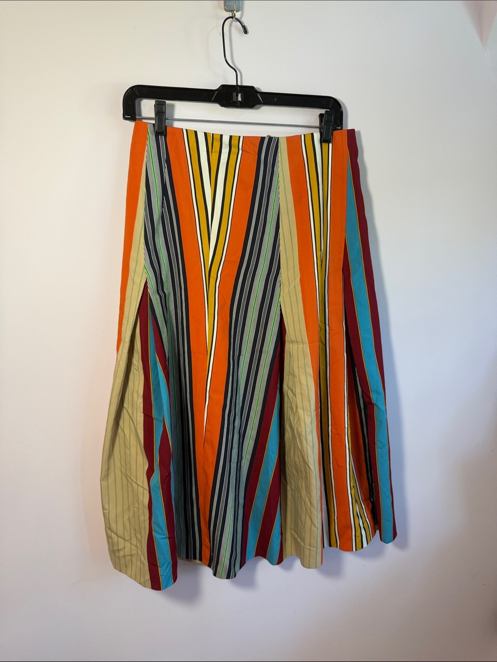 AKRIS Multicolor Striped A-Line Midi Skirt